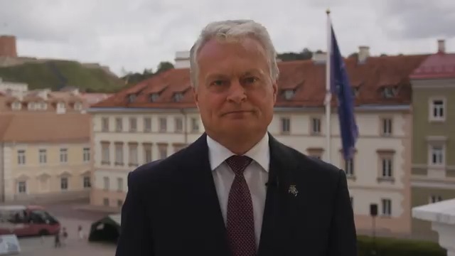 Happy Independence Day, dear friend Volodymyr Zelenskyy / Володимир Зеленський& brave people of #Ukraine! In #Lithuania we have no doubt that 🇺🇦will win, become a member of 🇪🇺& NATO, grow stronger& prosper. 🇱🇹 will continue being your strongest supporter. You can always count on us!