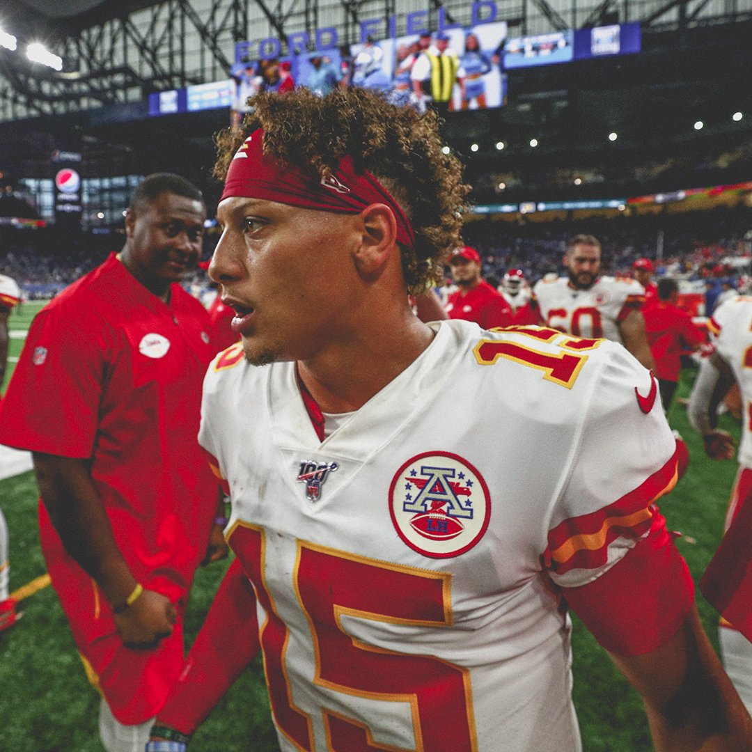 The Impact of a Leader. "We do not have to do anything else other than be ourselves...Believe in your teammates. Believe in each other." Pat Mahomes Leadership GOLD. 🎥 Kansas City Chiefs