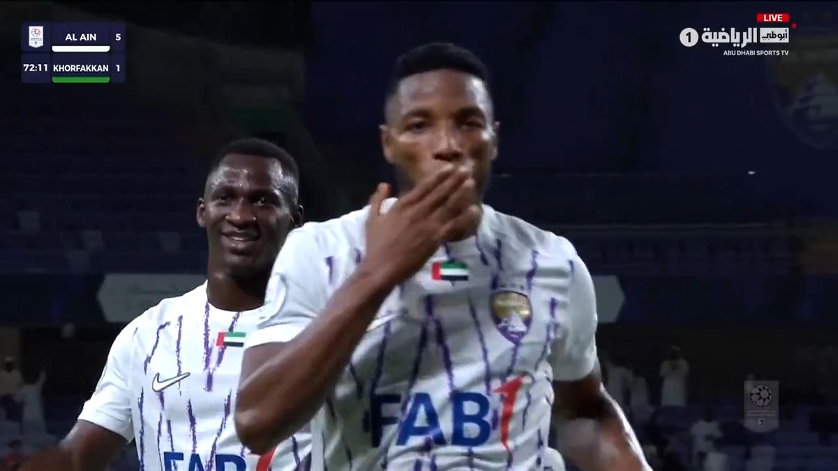 بخماسية مقابل هدف.. العين يفتتح مشواره في #دوري_أدنوك_للمحترفين بفوز كبير على خورفكان شهد «هاتريك» لنجمه لابا كودجو الذي بلغ رصيده 101 هدف في دورينا شاهد أهداف المباراة..