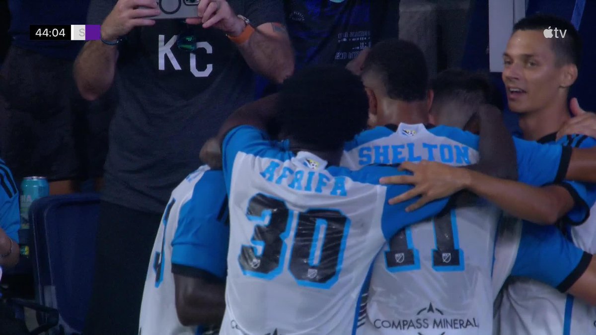 Jake Davis‼️ Sporting Kansas City is in front just before half. 📺 Free on Apple TV: