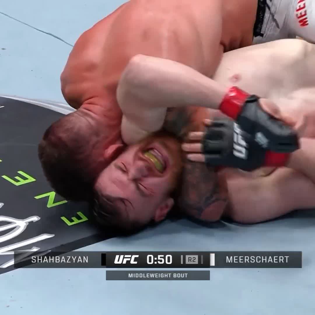 WHAT A COMEBACK FOR GM3 🤯 Gerald Meerschaert outlasts to get the submission in round 2! #UFCVegas96