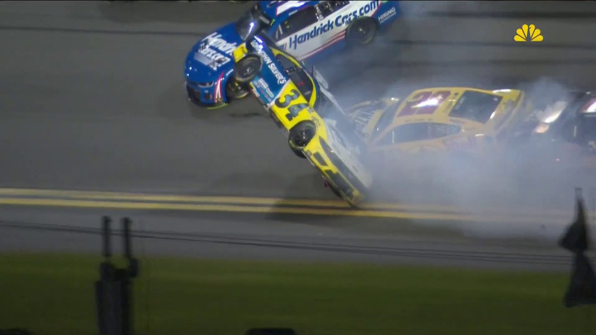 LOOK AT THE AIR MICHAEL MCDOWELL GOT. 😳 ANOTHER BIG WRECK AT DAYTONA. #NASCAR 📺 : NBC and Peacock