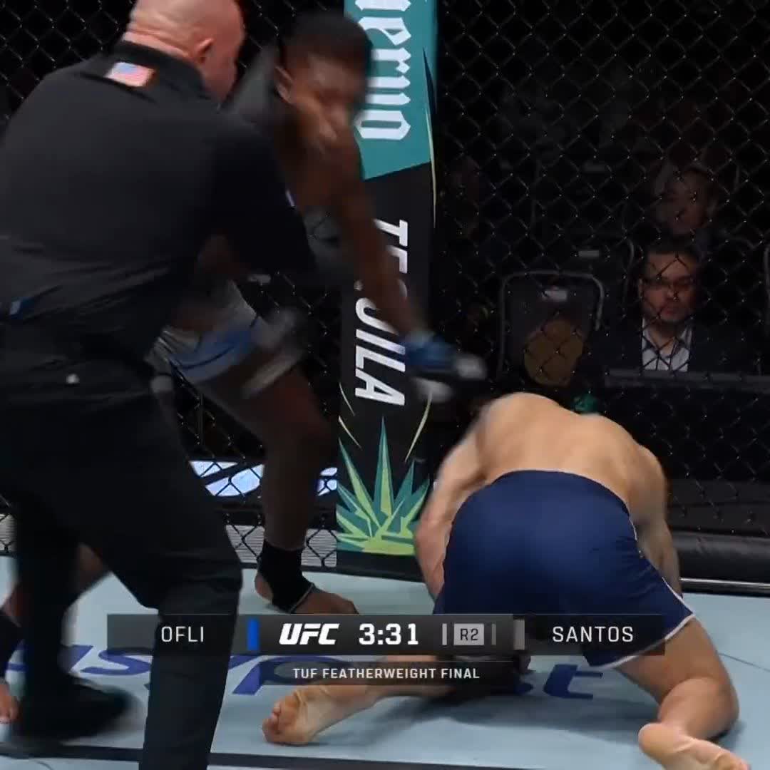 WELCOME TO THE UFC MAIRON SANTOS 😤 He is your #TUF32 Featherweight Champion! #UFCVegas96