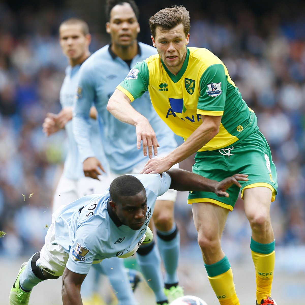 Random #NCFC goal of the day: Jonny Howson scored this against Manchester City to give us a 3-2 win at the Etihad 😍