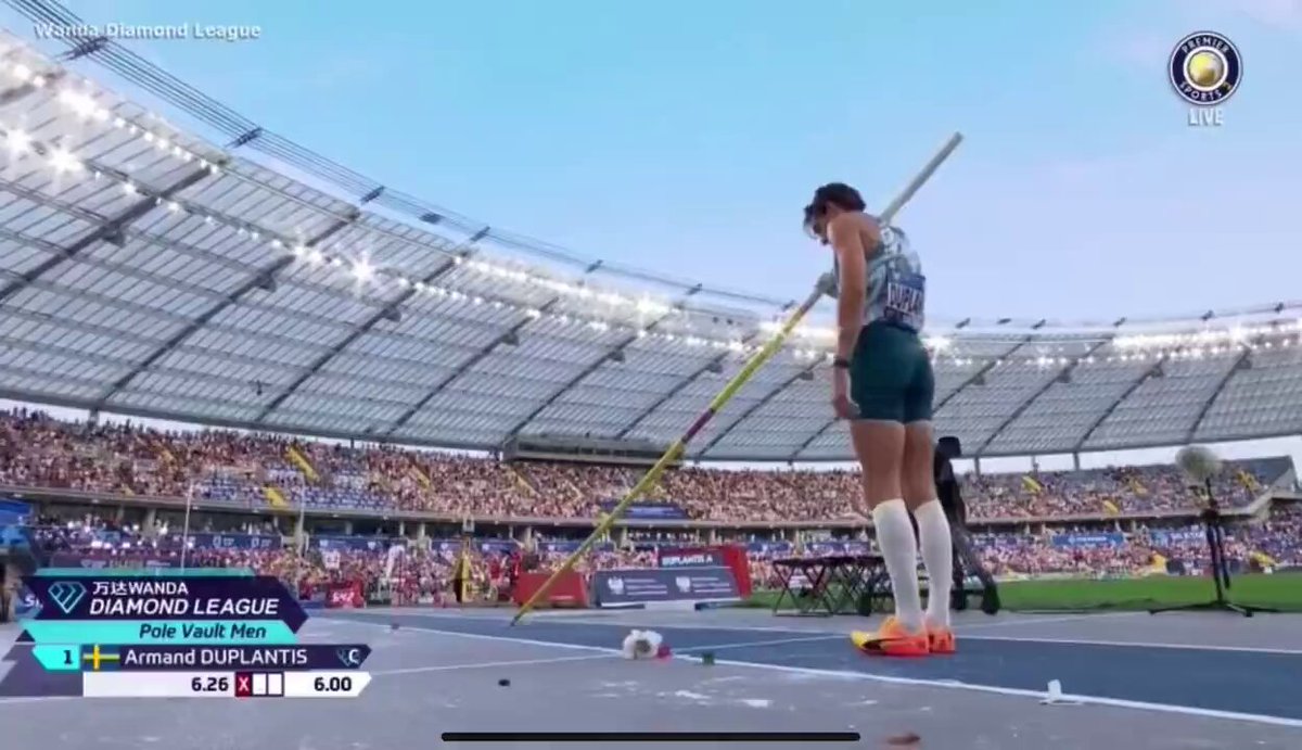 PQP DUPLANTIS!! Mondo Duplantis quebrou mais uma vez o recorde mundial do salto com vara ao saltar 6.26m na etapa de Silesia da Diamond League. O HOMEM NÃO PARA!!
