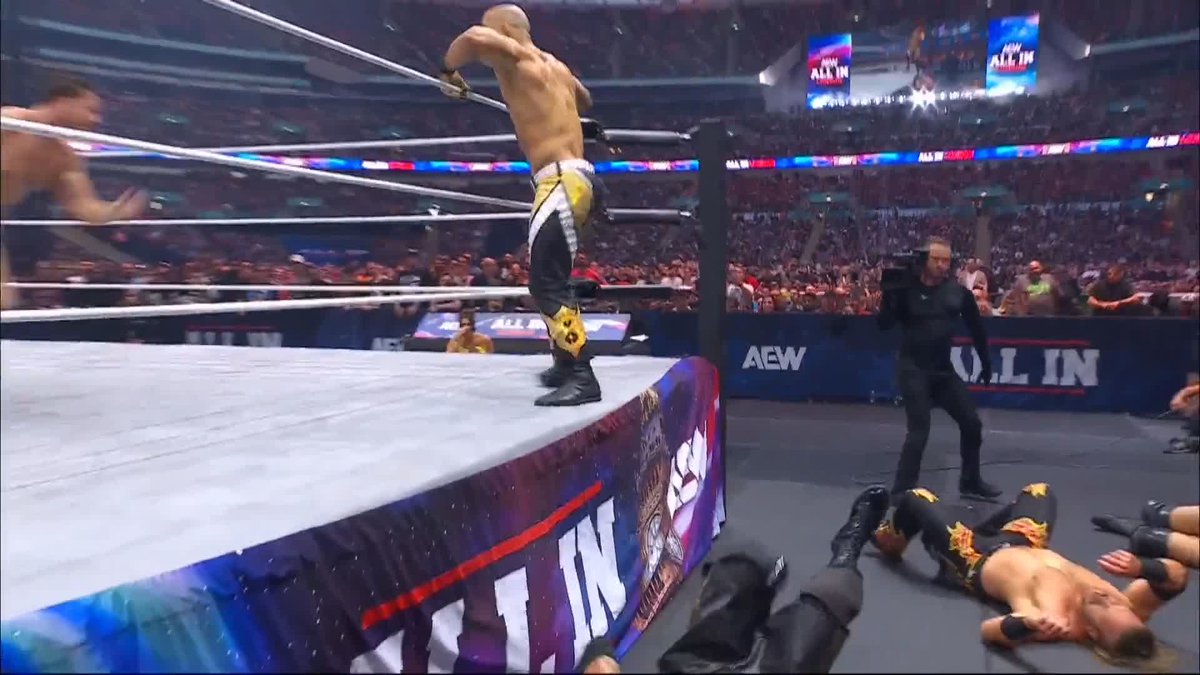Ricochet already going crazy! #AEWAllInLondon