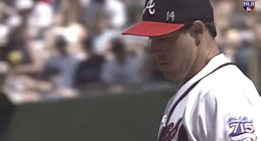 Bobby cox sent Leo Mazzone to the mound so he could tell Greg Maddux to walk Luis Gonzalez. Mad Dog refused to do it, told Leo give me two pitches and I’ll make him pop up to 3b. Two pitches later, pop up to chipper jones at 3rd. Unbelievable story from “one of a kind”