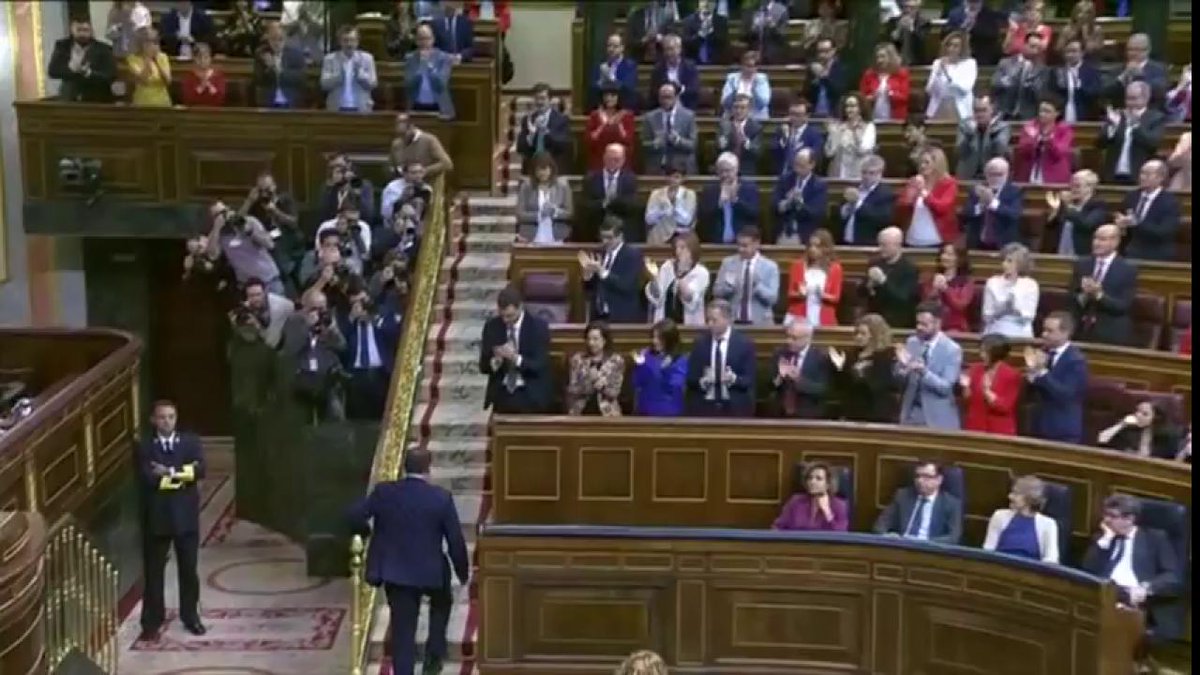 2018: José Luis Ábalos, el número 3 del PSOE, fue el encargado de defender la moción de censura contra Rajoy, en un discurso contra la corrupción. 2024: El PSOE reconoce ya la corrupción en el Ministerio de Ábalos en plena pandemia. Memoria histórica.