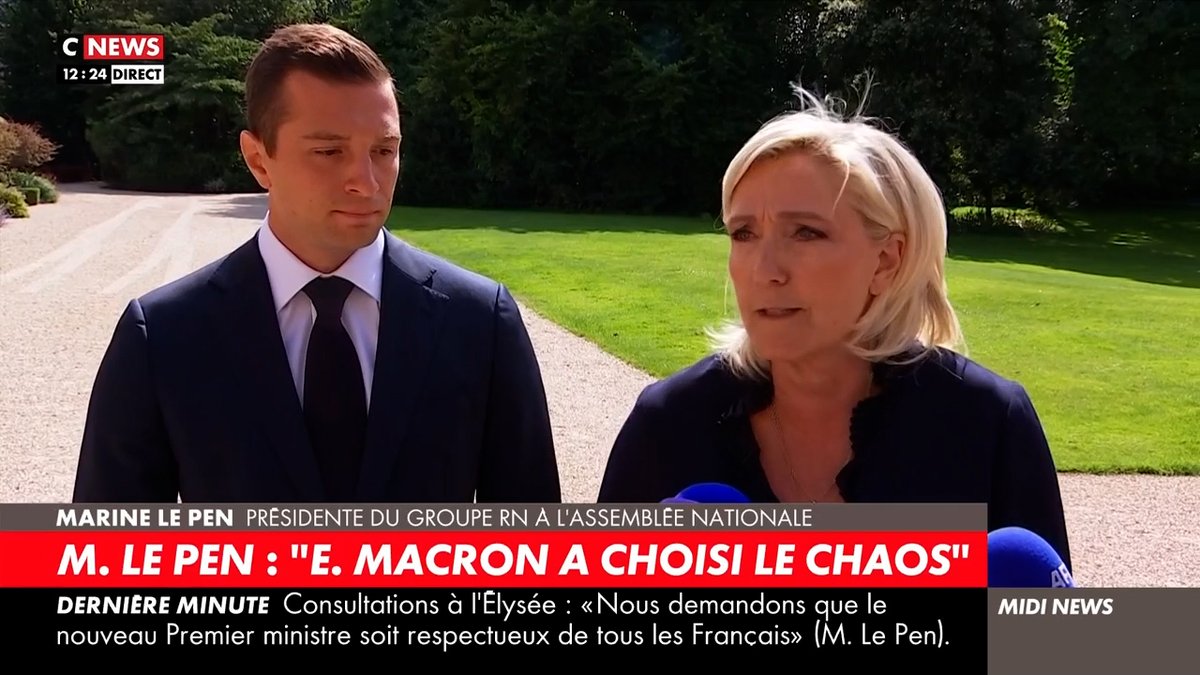 Les Français ont pu voir le bal des cyniques et des hypocrites danser tout l'été. Ils se sont fait élire les uns les autres, avant de s'attaquer entre eux. Nous sommes en réalité la seule opposition à ce parti unique, la seule opposition au chaos.