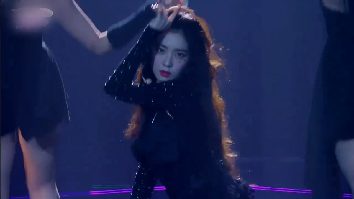 RED VELVET - IRENE INTRO + KNOCK KNOCK