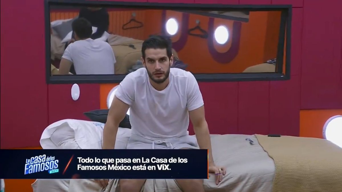 #AdriánMarcelo quiere y pide estar en la placa de nominados 😬😬😬 #LaCasaDeLosFamososMx, de lunes a viernes 10:00 p.m. por #El5, domingos, 8:30 p.m. por #LasEstrellas y 24/7 por #VIX 📺📱