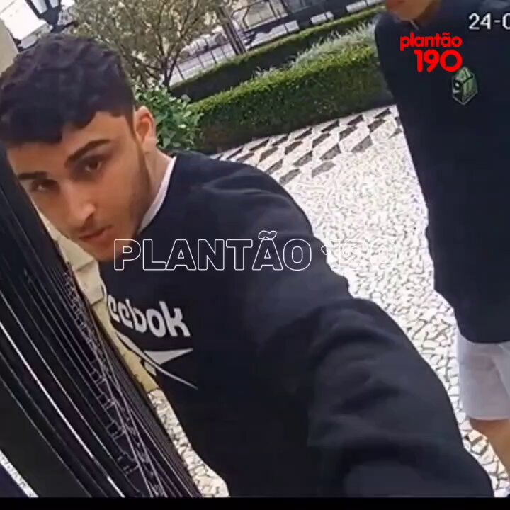 Você sabe quem são eles? Denuncie anonimamente no número 197 da Polícia Civil. Essa dupla levou mais de 1 milhão em joias de um apartamento de luxo no bairro Juvevê em Curitiba.