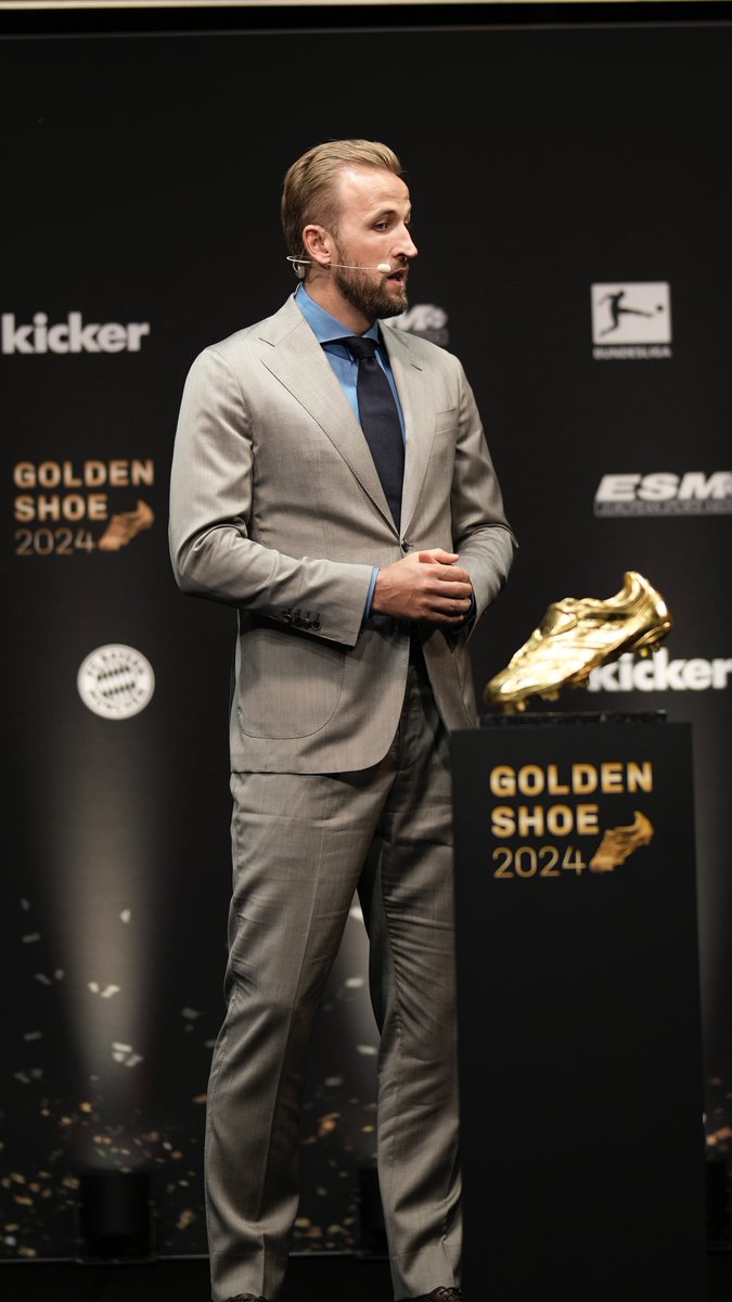 🏆 𝐆𝐎𝐋𝐃𝐄𝐍 𝐒𝐇𝐎𝐄 𝐖𝐈𝐍𝐍𝐄𝐑 𝟐𝟎𝟐𝟒 🏆 🏅Congratulations Harry Kane 👏 #FCBayern #MiaSanMia #GoldenShoe