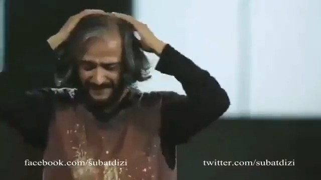 Benim yaralarım tuzum tuzum der Bir derdim var bin dermana değişmem