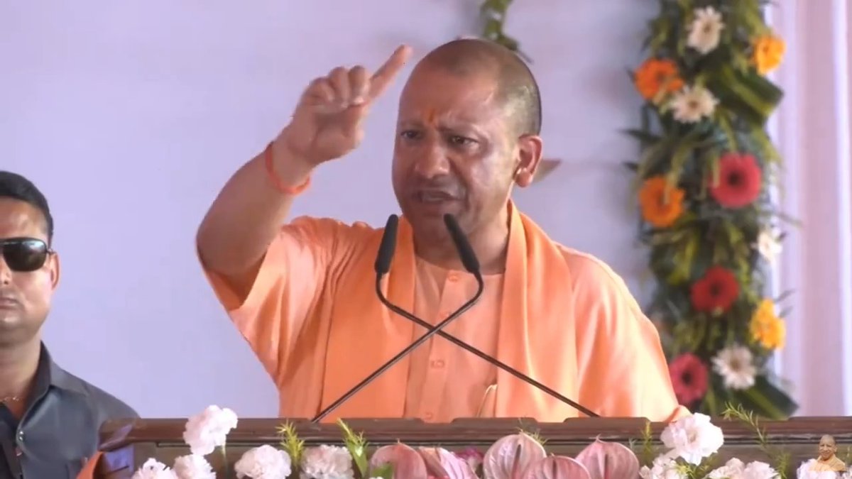 विकास में कोई क्षेत्र पिछड़ नहीं पाएगा, विकास द्वार-द्वार तक पहुंचेगा... देश के विकास में बाधक तत्वों को आगे नहीं बढ़ने देना है।