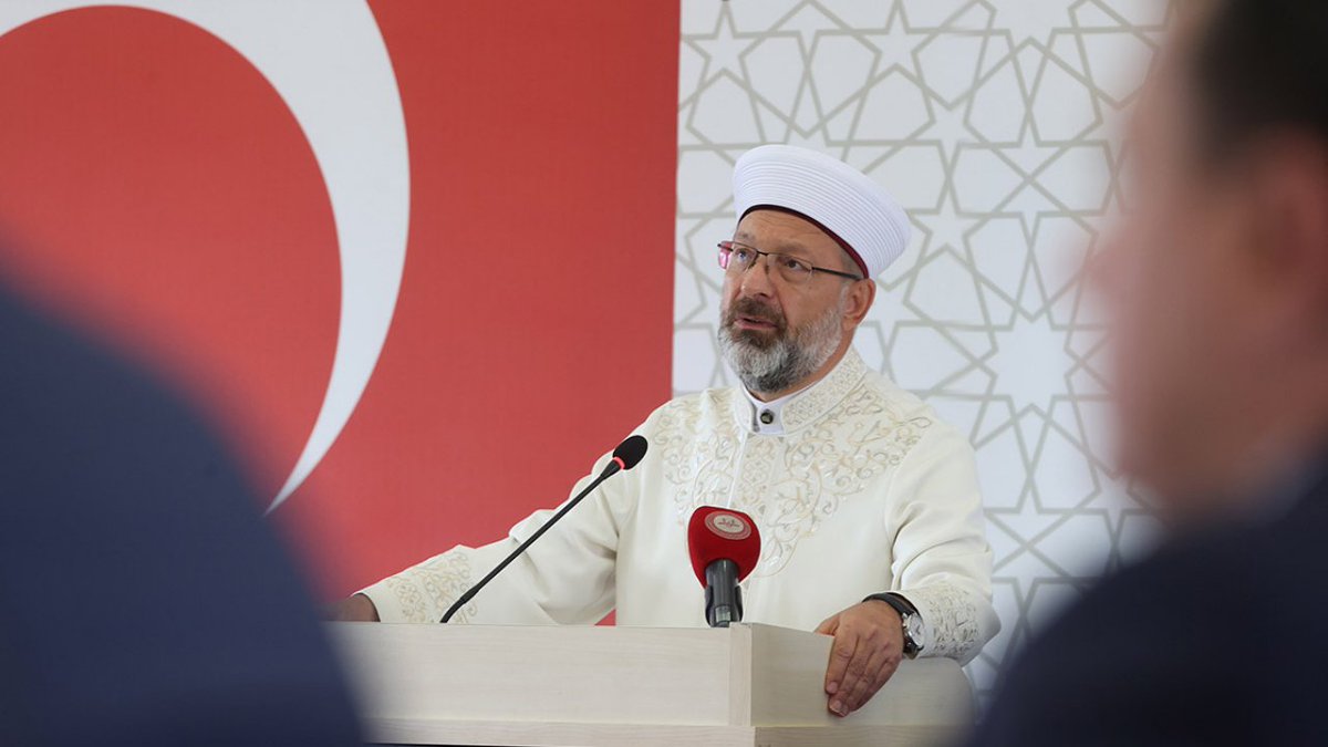 Batı, bütün insanlığı büyük bir kaosa ve bunalıma mahkum etti.