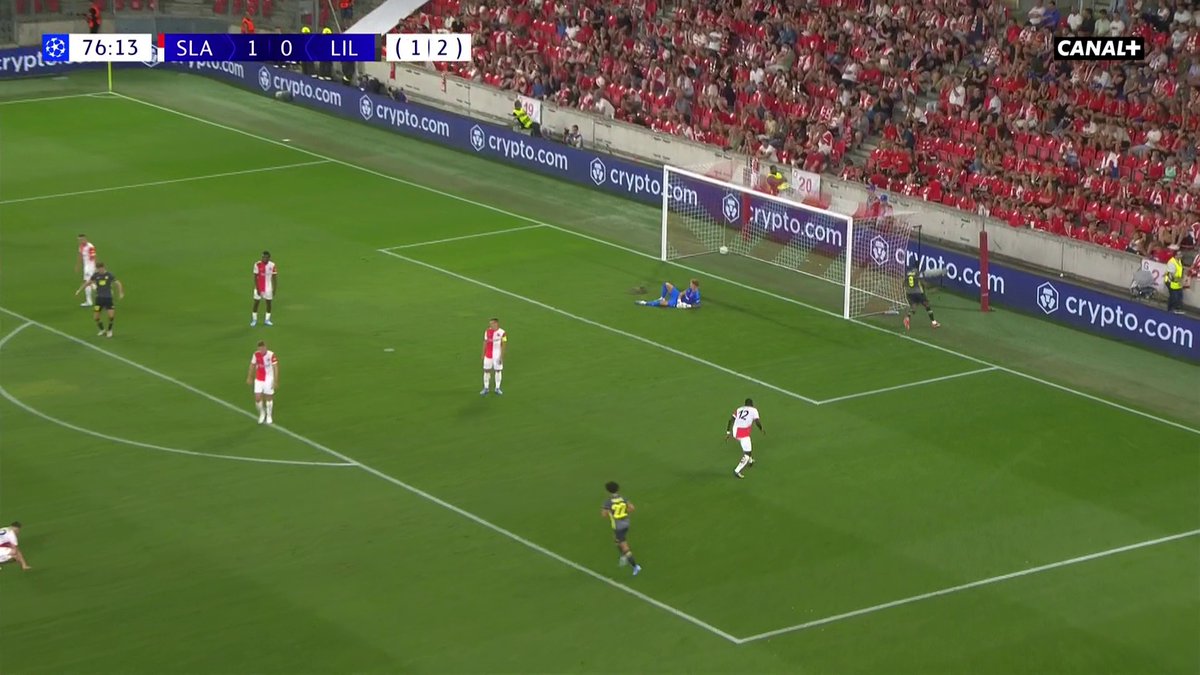 𝗠𝗢𝗡𝗦𝗜𝗘𝗨𝗥 𝗖𝗛𝗔𝗠𝗣𝗜𝗢𝗡𝗦 𝗟𝗘𝗔𝗚𝗨𝗘 ⭐️🔴⚪️ Edon Zhegrova fait parler son talent et sa patte gauche pour permettre au LOSC de souffler dans ce barrage. 🪄 Quel joueur. 😍 🎥 CANAL+ Foot