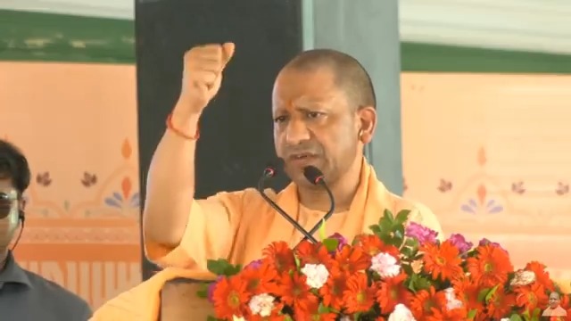 विभाजनकारी राजनीति को दरकिनार करते हुए हमें राष्ट्रवाद के आधार पर देश के विकास के लिए, 'विकसित भारत' के सपने को साकार करने के लिए आगे आना होगा...
