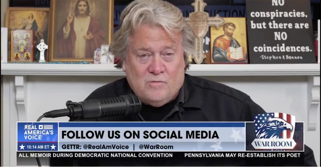 BREAKING: In a stunning moment, Donald Trump’s senior advisor, Steve Bannon, announced that a second Trump Administration would purge unloyal employees. This is what fascism looks like. Retweet so all Americans see this horrifying announcement.