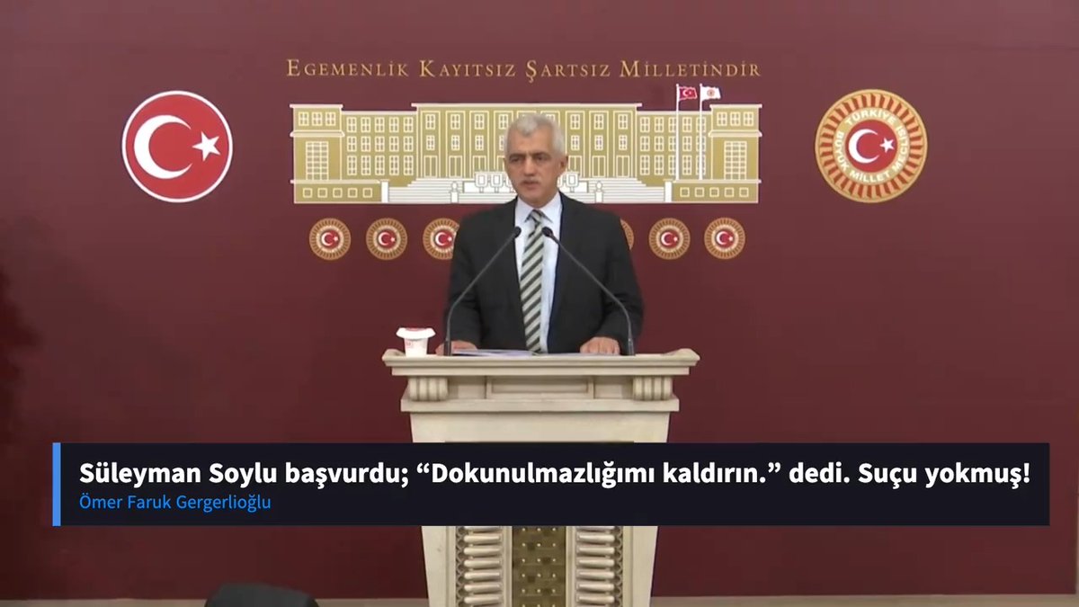 Süleyman Soylu hakkında bir hukuk davası açtık. Dikkatli dinleyin arkadaşlar. 3 yılı geçti ya şu memleketin haline bakın! Süleyman Soylu hakkında bir ceza veremiyor hakimler arkadaşlar duyun bunu! Neden veremiyor? Apaçık hakaret kelimeleri söylemiş bana.