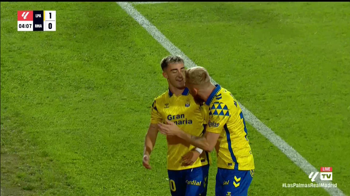 Oli McBurnie has just got an assist against Real Madrid. Superb. 😂