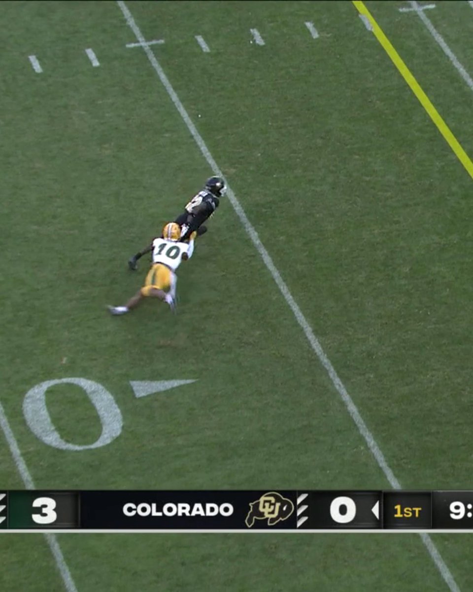 SHEDEUR SANDERS TO TRAVIS HUNTER FOR SIX 🔥
