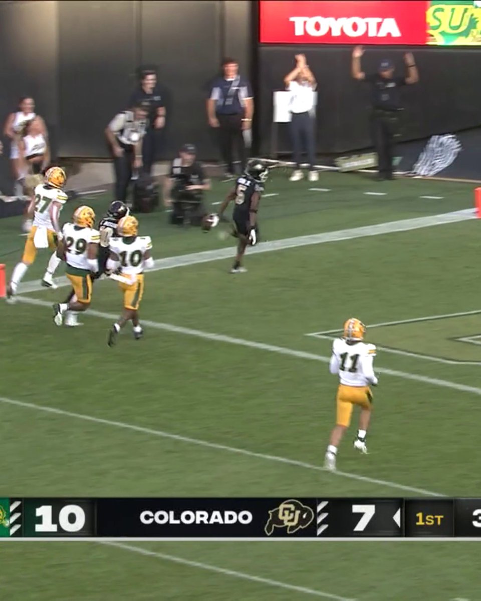 SHEDEUR TO JIMMY HORN JR. FOR A 69-YARD TOUCHDOWN 😱