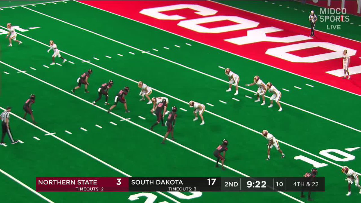 𝐂𝐀𝐑𝐓𝐄𝐑 𝐁𝐄𝐋𝐋 𝐓𝐎 𝐓𝐇𝐄 𝐇𝐎𝐔𝐒𝐄 ‼️ ✅ kickoff return for TD ✅ punt return for TD #GoYotes x #WeAreSouthDakota