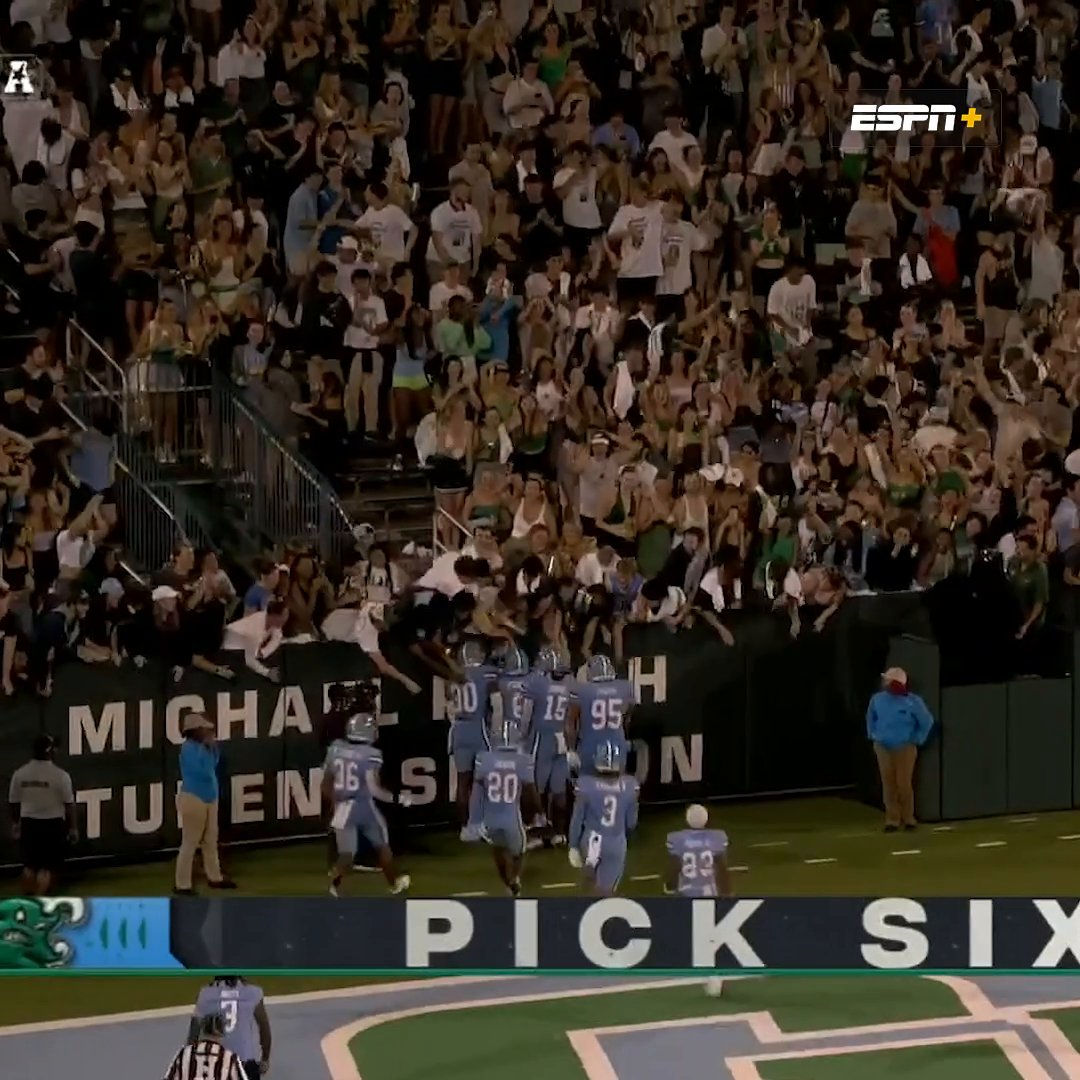 100-YARD PICK SIX 😱 Tulane Football