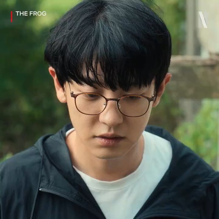 Chanyeol kalo nembak, bunyi pistolnya "Na, na-na, na-na-na-na-na" ❤️