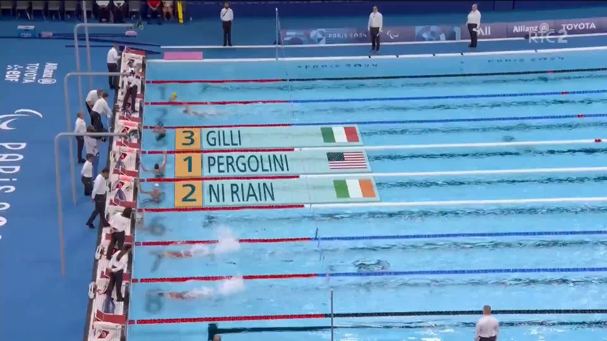 SILVER FOR IRELAND 🥈 Róisín Ní Riain secures Ireland's first medal at the 2024 Paralympic Games with a second-place finish in the women's S13 100m backstroke final #RTEparalympics #paris2024 📺Watch @rteplayer 📱Updates