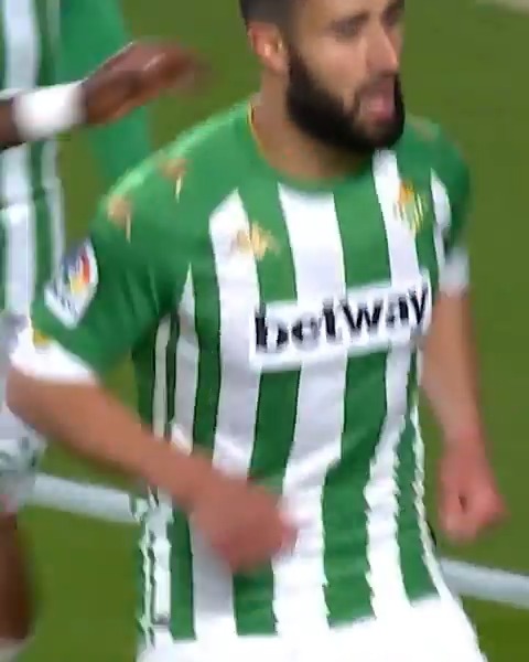 GENI8. 💚 👏 Gracias por tu fútbol, Nabil.