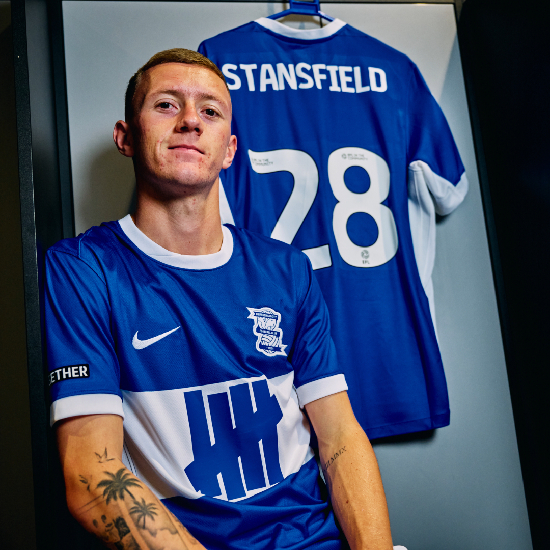 Signing off the window in style. See you later, Bluenoses. 💙