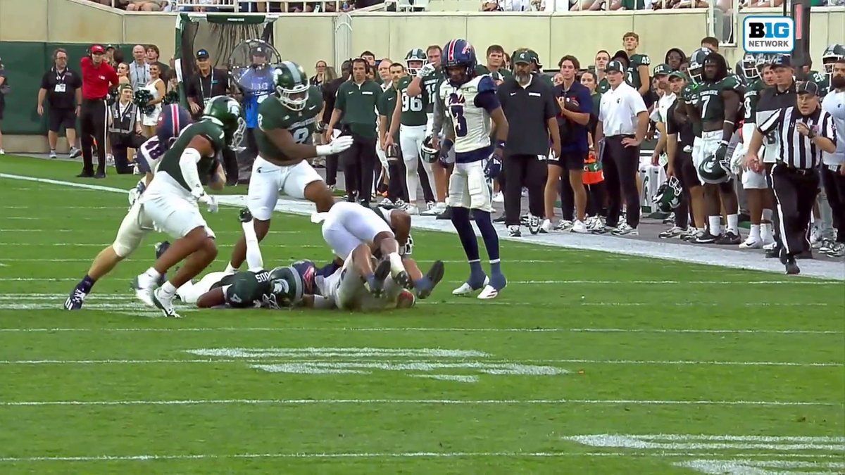 Spencer is disqualified from the game for targeting after this hit