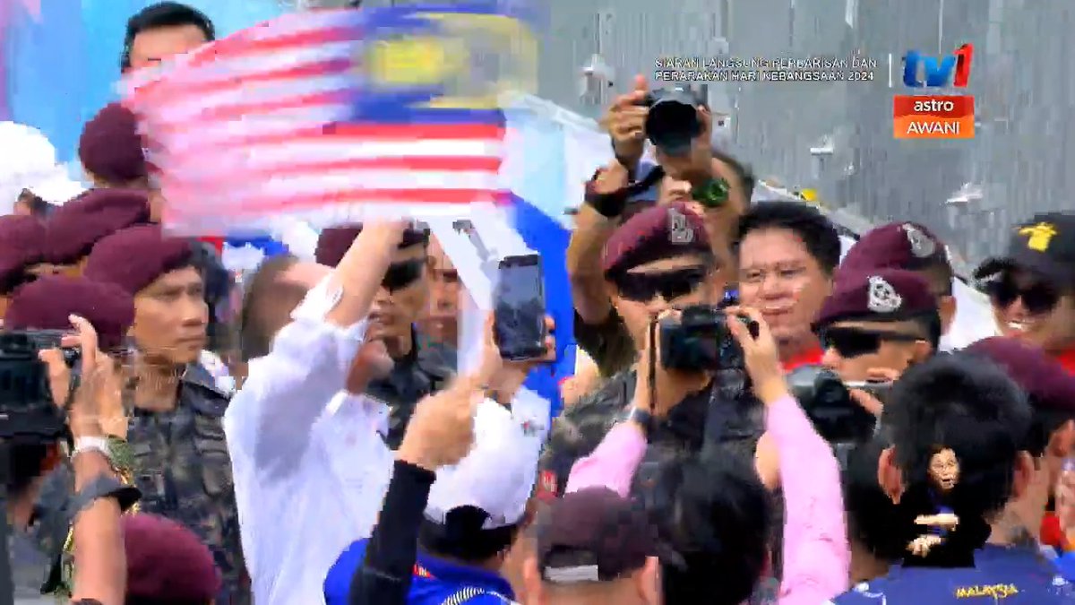 Lambaian Perdana Menteri kepada seluruh rakyat Malaysia sempena Hari Kebangsaan 2024 #AWANInews