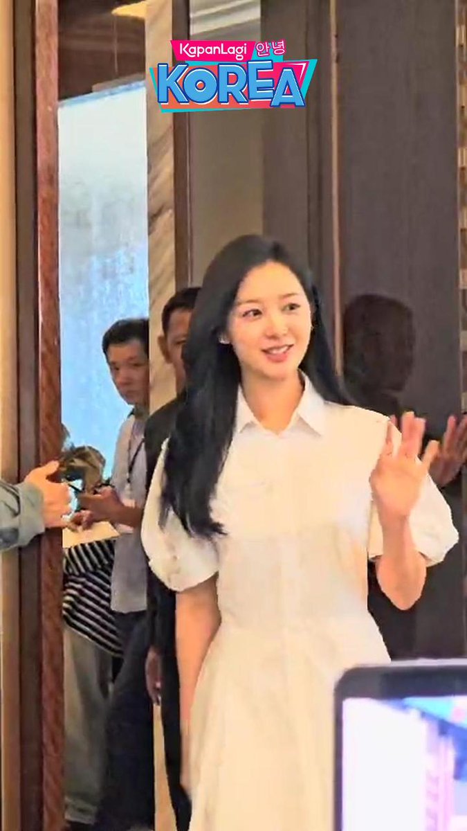 AKHIRNYA KETEMU KIM JI WON😭😭 MAMI CANTIK BANGET 😭😭😭 kapanlagicom Virgo Entertainment #KIMJIWON #BE_MY_ONE #KimJiwonAtJakarta