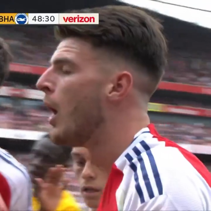 RED CARD FOR DECLAN RICE. 🟥 The Arsenal midfielder received his second yellow card after this exchange with Brighton's Joel Veltman. Rice will now miss the North London Derby.
