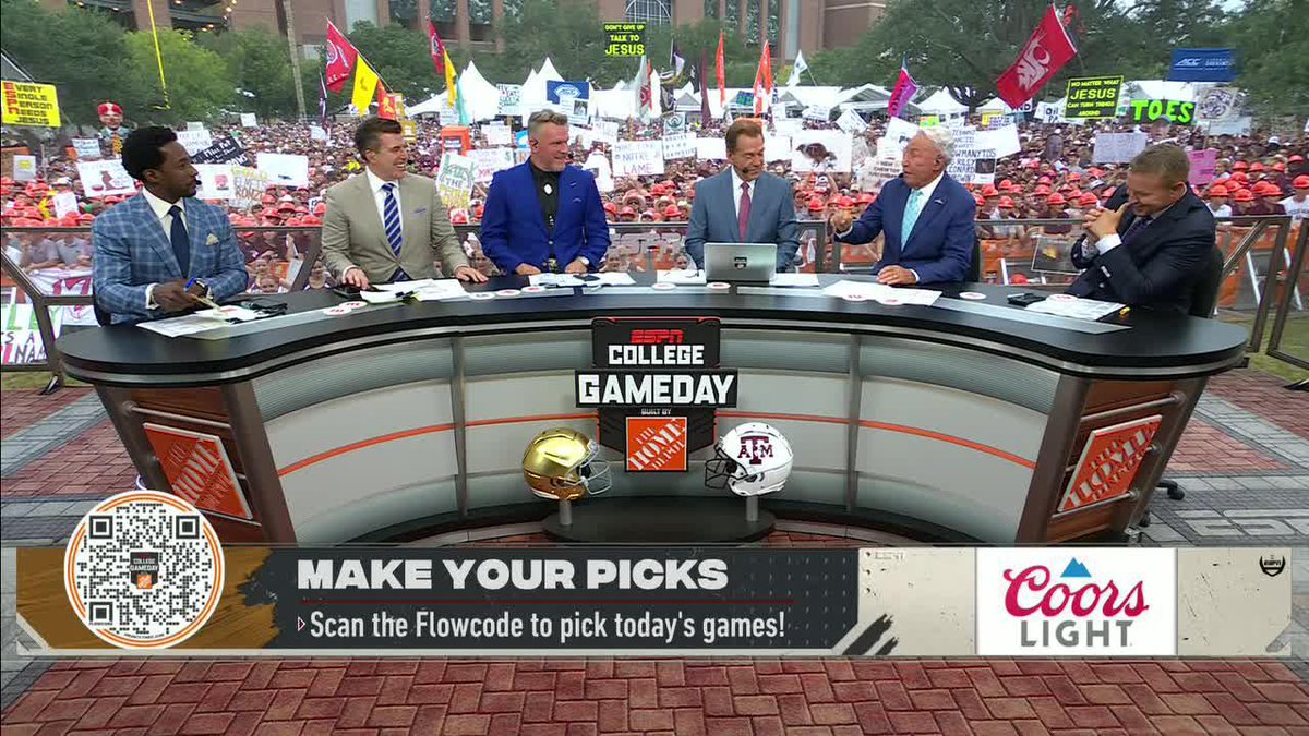 Corso is already in mid-season form 😂 He is rocking with Texas Football for his championship pick 🤘