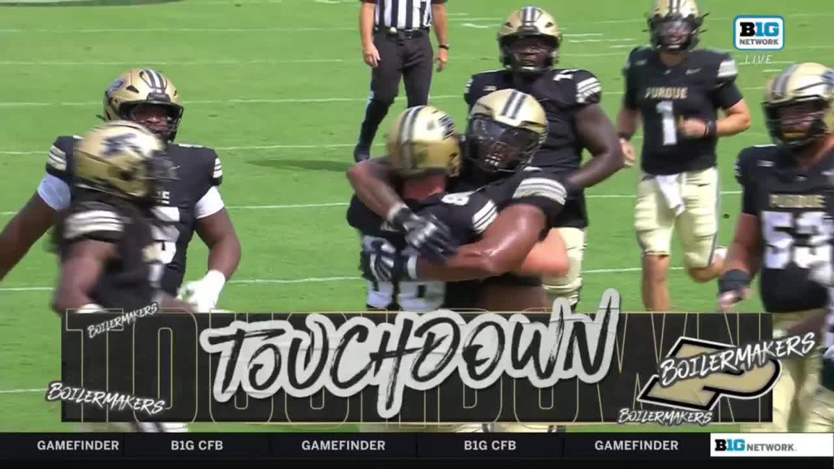That was easy 🙌 Purdue Football takes the early 7-0 led on Max Klare's first career TD grab. #B1GFootball on Big Ten Network 📺
