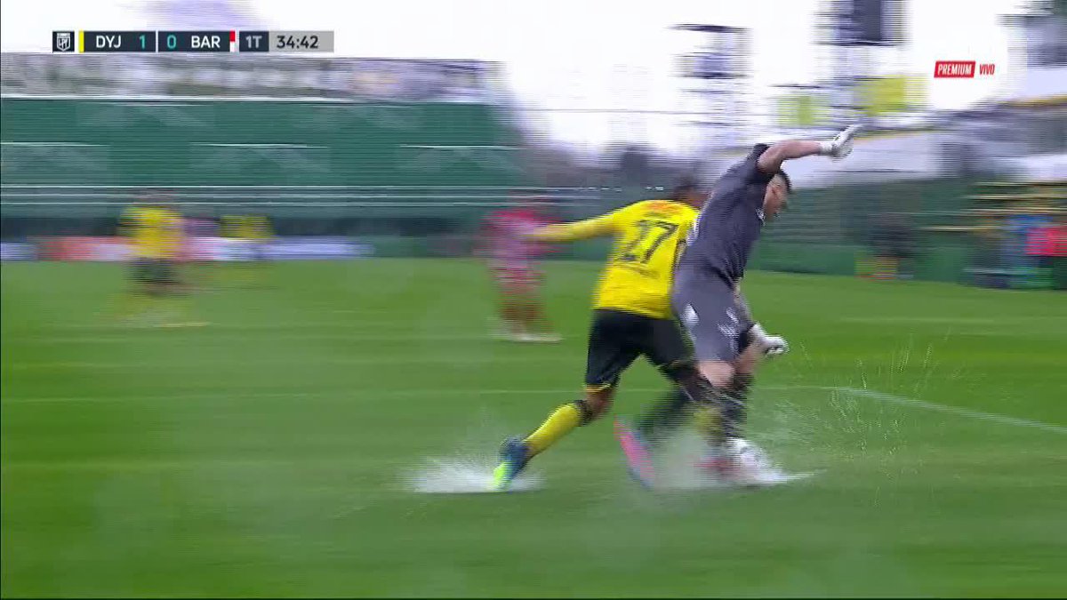 ⚠️🇦🇷 El GOL que le ANULARON a Defensa ante BARRACAS por FALTA AL ARQUERO.