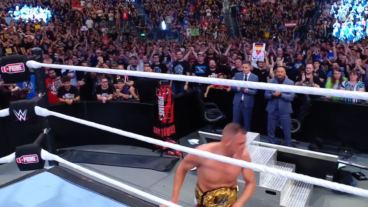 It's a CELEBRATION for the World Heavyweight Champion at #WWEBash!