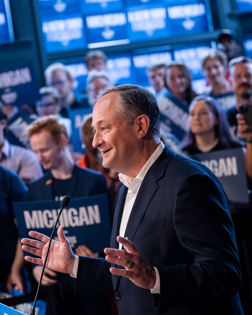 Small businesses are the heart and soul of our country. Kamala is pro-business, pro-growth, and pro-innovation—and with her as President, every American will have a leader looking out for their future.
