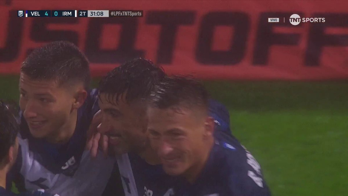 "Euro Vélez" Porque le rompió bien el orto por 4-0 a Independiente Rivadavia por la Liga Profesional de Argentina. Son líderes y no paran de coger, son adictos al sexo, tienen la pija re dura los hijos de re mil puta, se garchan absolutamente a todos.