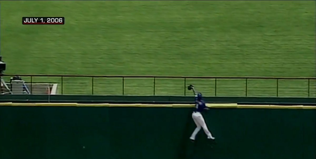 What’s your favorite HR robbery of all time?