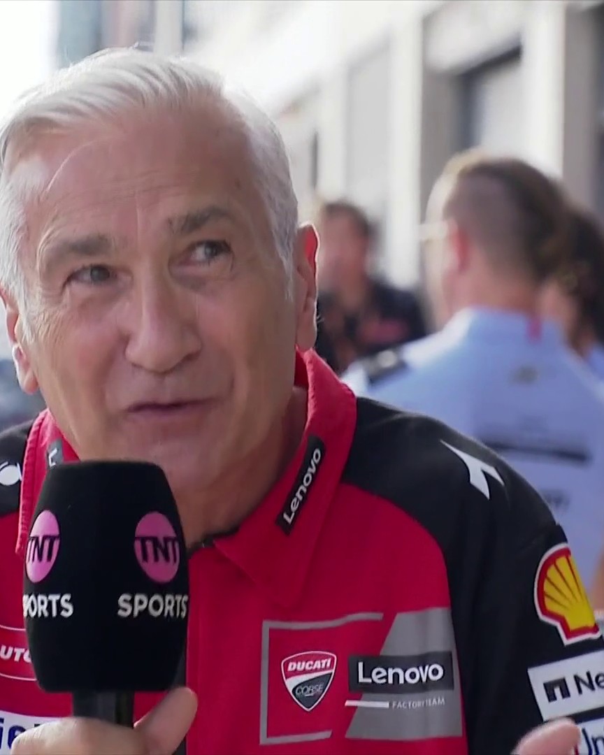 "At this moment we think we have the best situation for safety AND speed" 💨 Neil Hodgson and Davide Tardozzi on the safety of ride height devices 🗣️ #MotoGP | #AragonGP | Live on TNT Sports and Discovery+