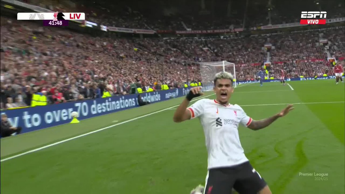 🇨🇴 DOBLETE de Luis Díaz. El colombiano pone el 2-0 de #Liverpool ante #ManUtd, al 42’ 👀 3 partidos en Premier League: 3 goles y una asistencia