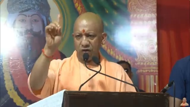 एक संत और एक योगी सत्ता का गुलाम नहीं होता है...