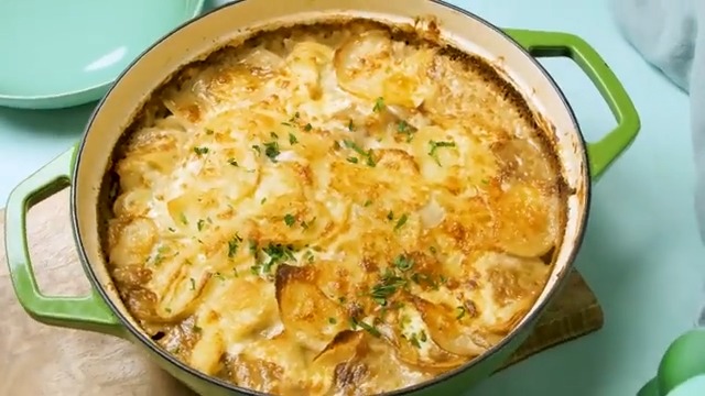 This rich and warming potato dauphinoise chicken pie ticks all of our boxes.