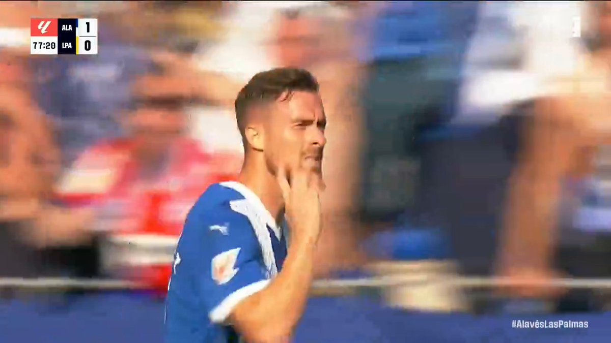 Golaço de Toni Martínez, o seu segundo golo em dois jogos no Alavés ☄️