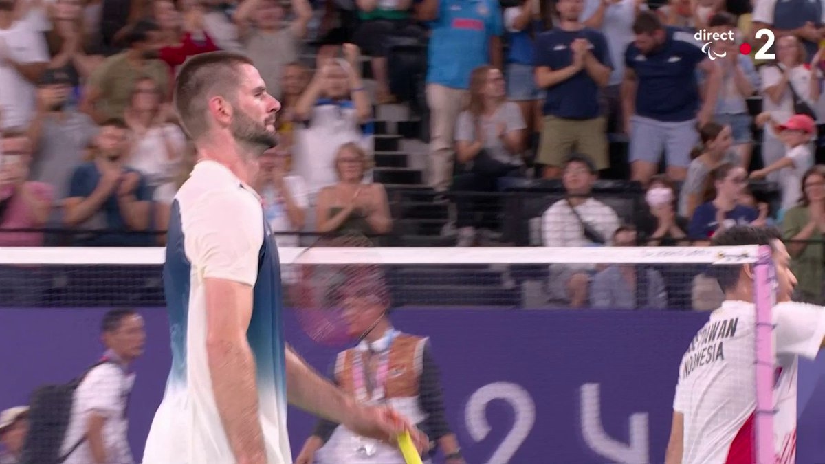 🏸 #Paris2024 | 🔥🇫🇷 LUCAS MAZUR EN FINALE !! 💪 Le Français s'impose deux sets à zéro en demi-finale et s'assure une médaille paralympique ! 📺 Le direct :